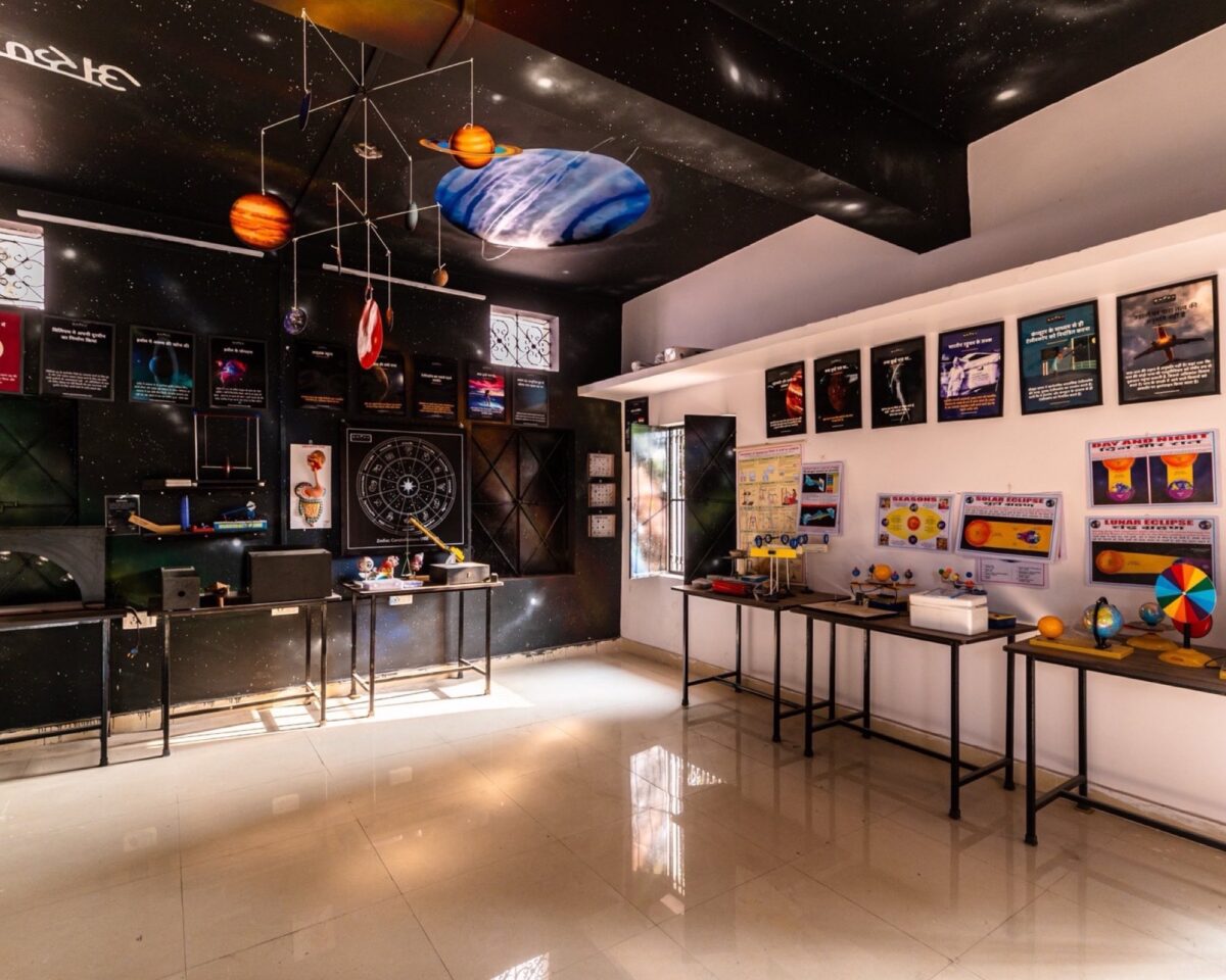 Astronomy lab kits manufacturer in ambala