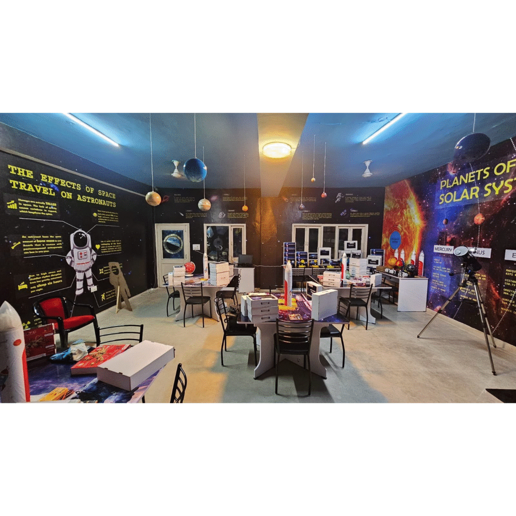 Astronomy Lab Kit at ₹15,000 | Manufacturers in Ambala